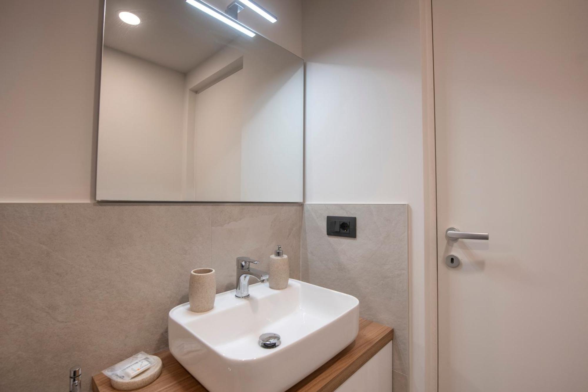 258 - The Loft In Largo Zecca - Luxury Nel Cuore Di Génova
